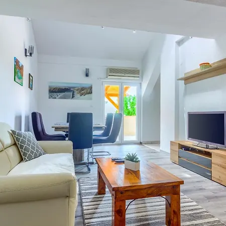 Rialto Appartement Kakma